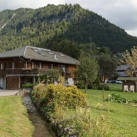Entre Deux Eaux * Montriond